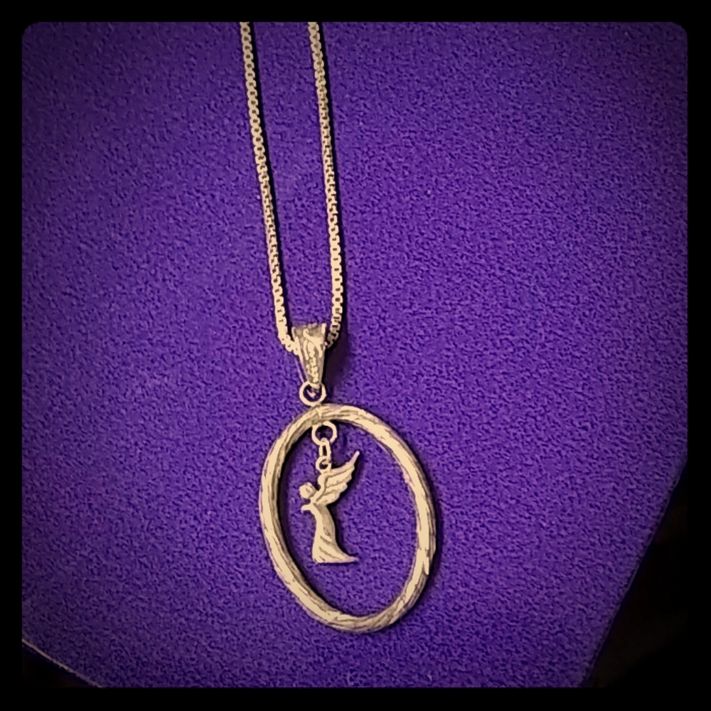 Lavaggi 925 pendant and necklace